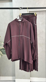 بدلة نسائي سبورت