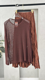 بدلة تنورة شبك