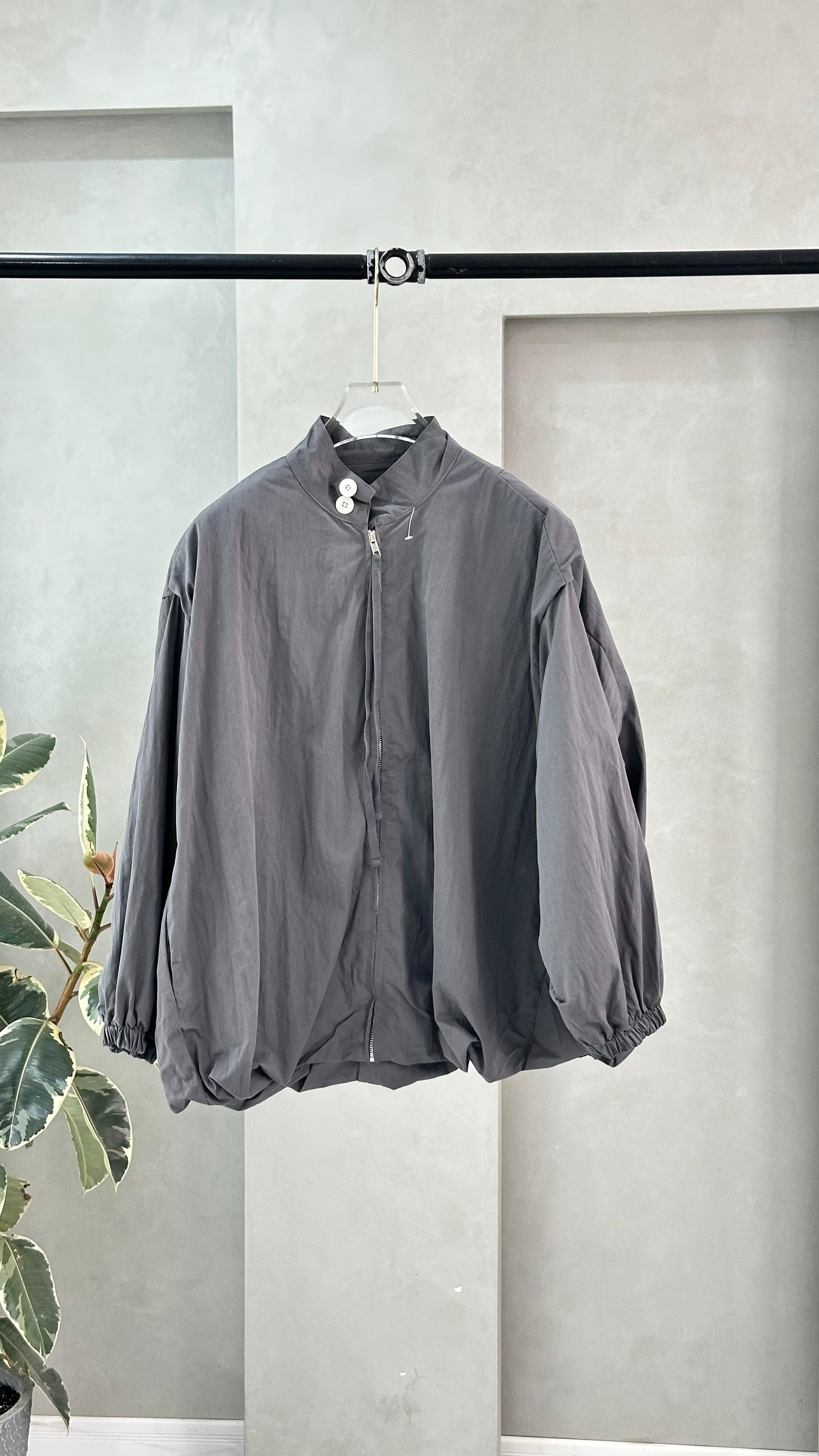 جاكيت نسائي سبور