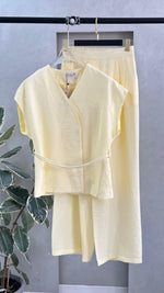 طقم نسائي انيق