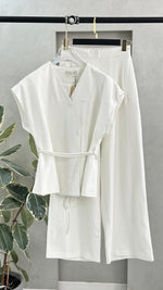 طقم نسائي انيق