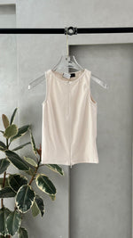 توب نسائي حفر