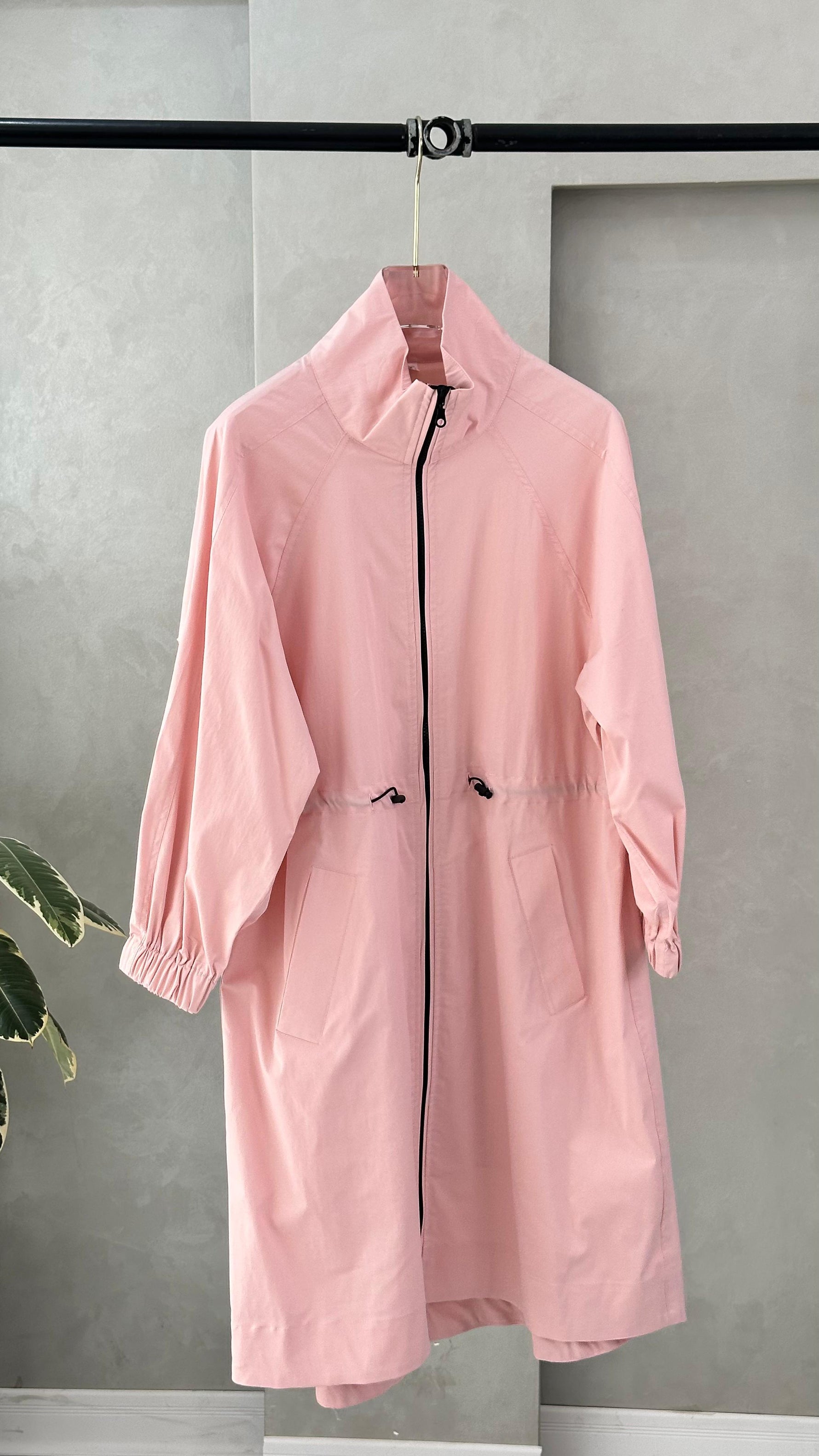 جاكيت نسائي طويل