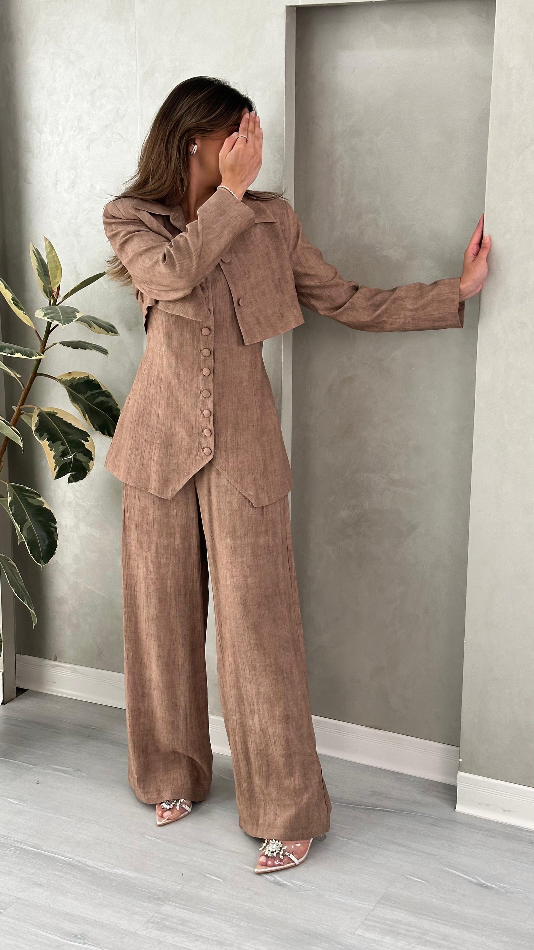 بدلة نسائي 3 قطع