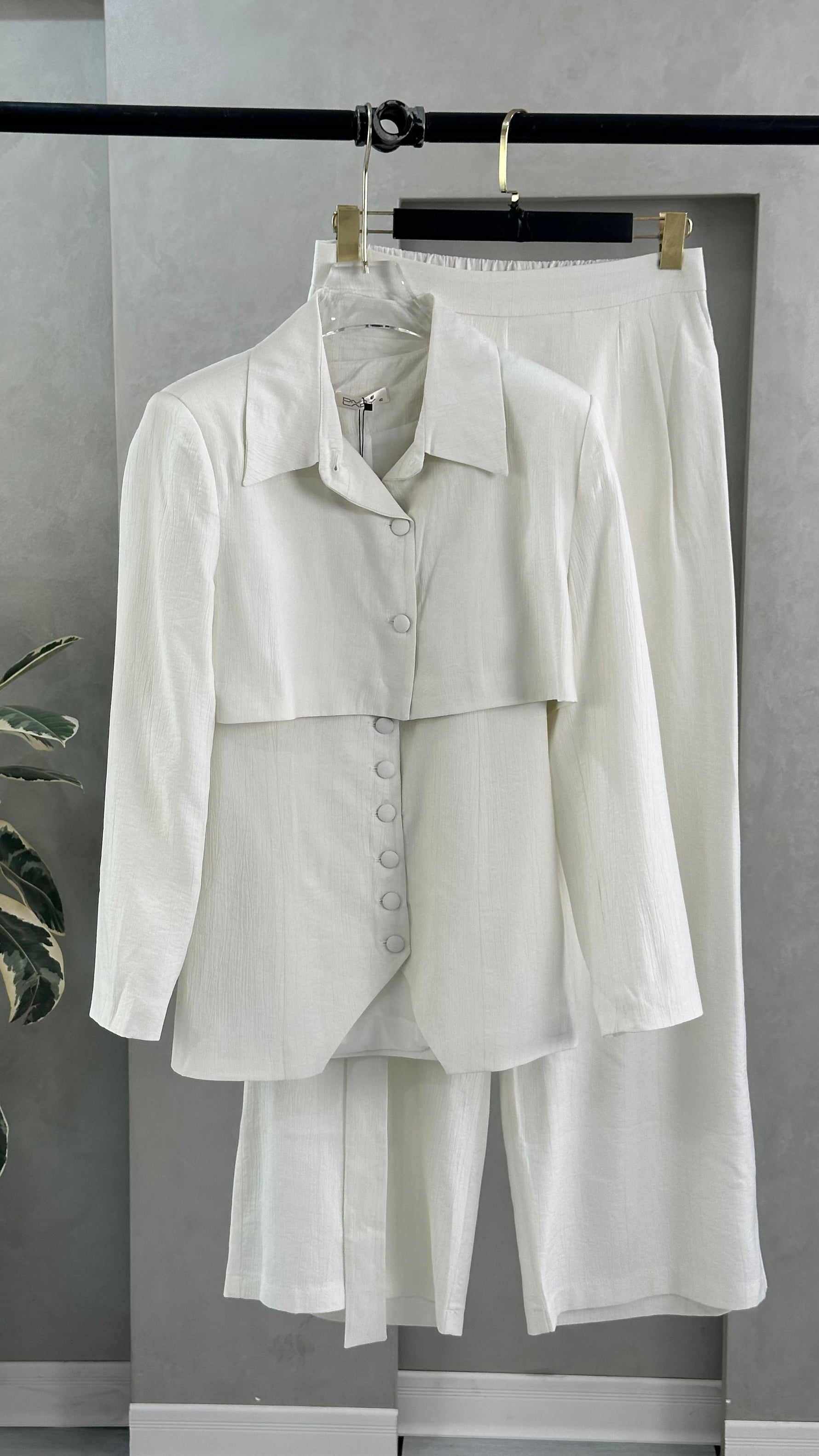 بدلة نسائي 3 قطع