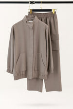 بدلة نسائي كارجو