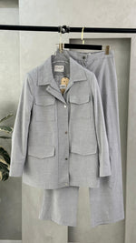 بدلة رسمي بازرار