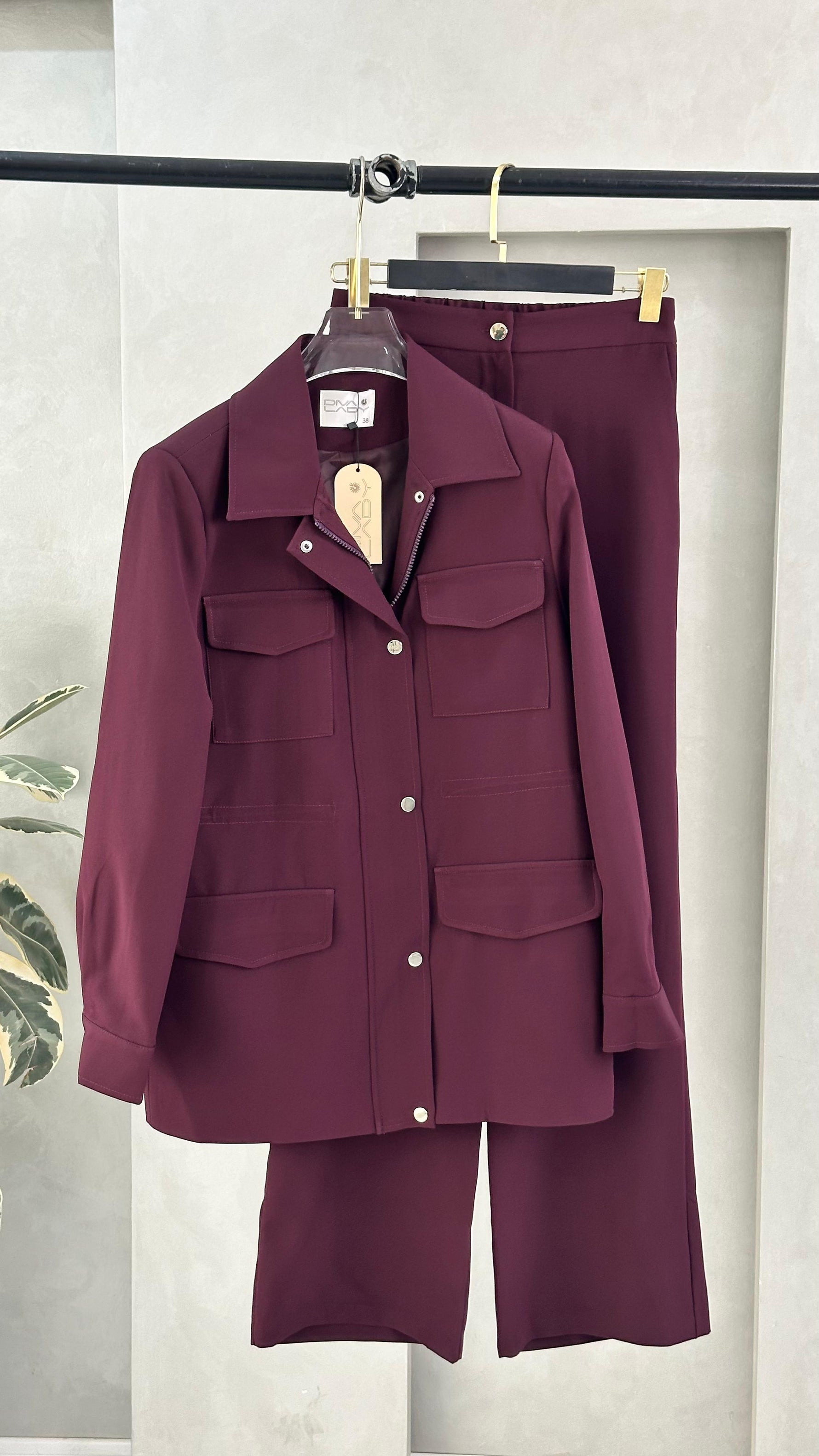 بدلة رسمي بازرار