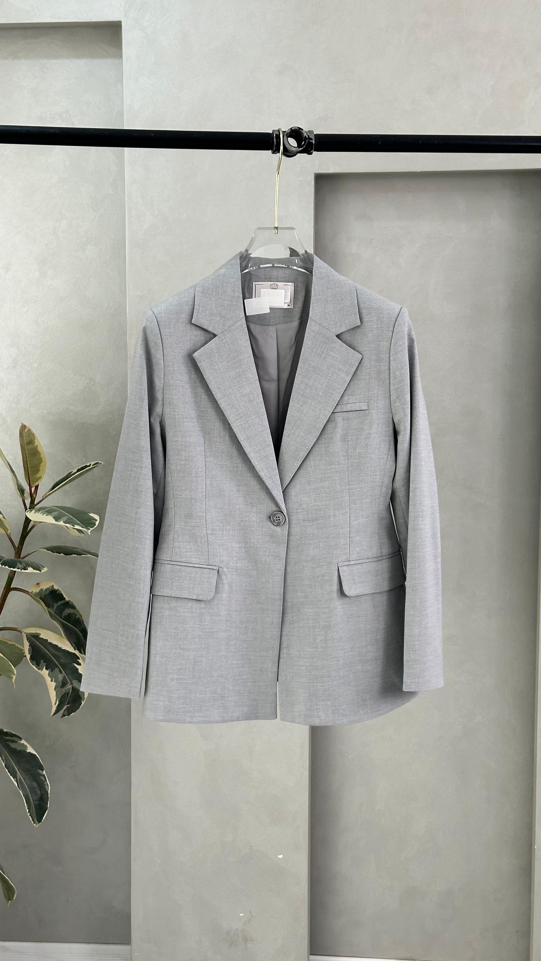 جاكيت نسائي