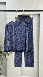 بيجامة نسائي بقصة دانتيل