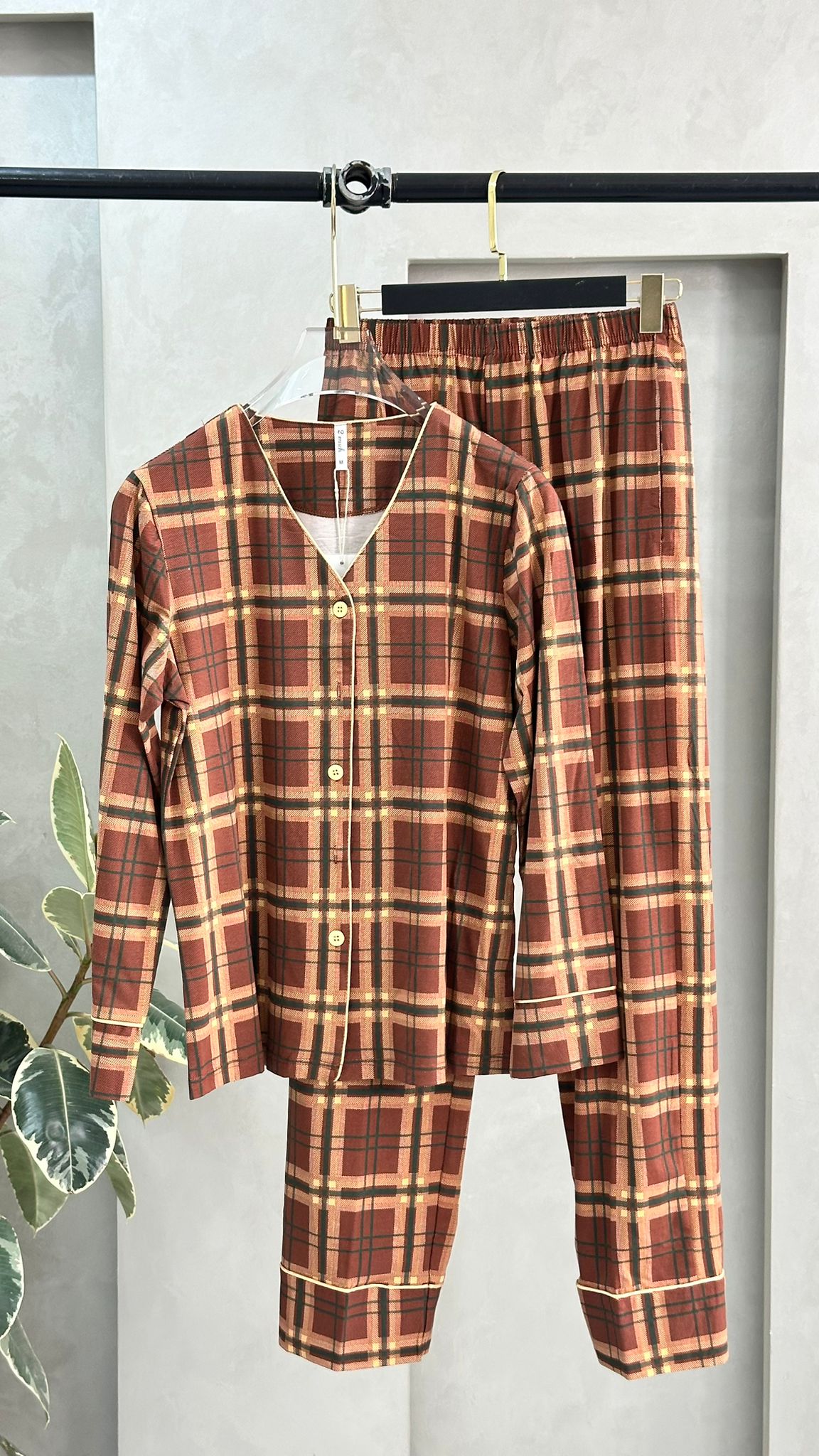 بيجامة نسائي كاروه