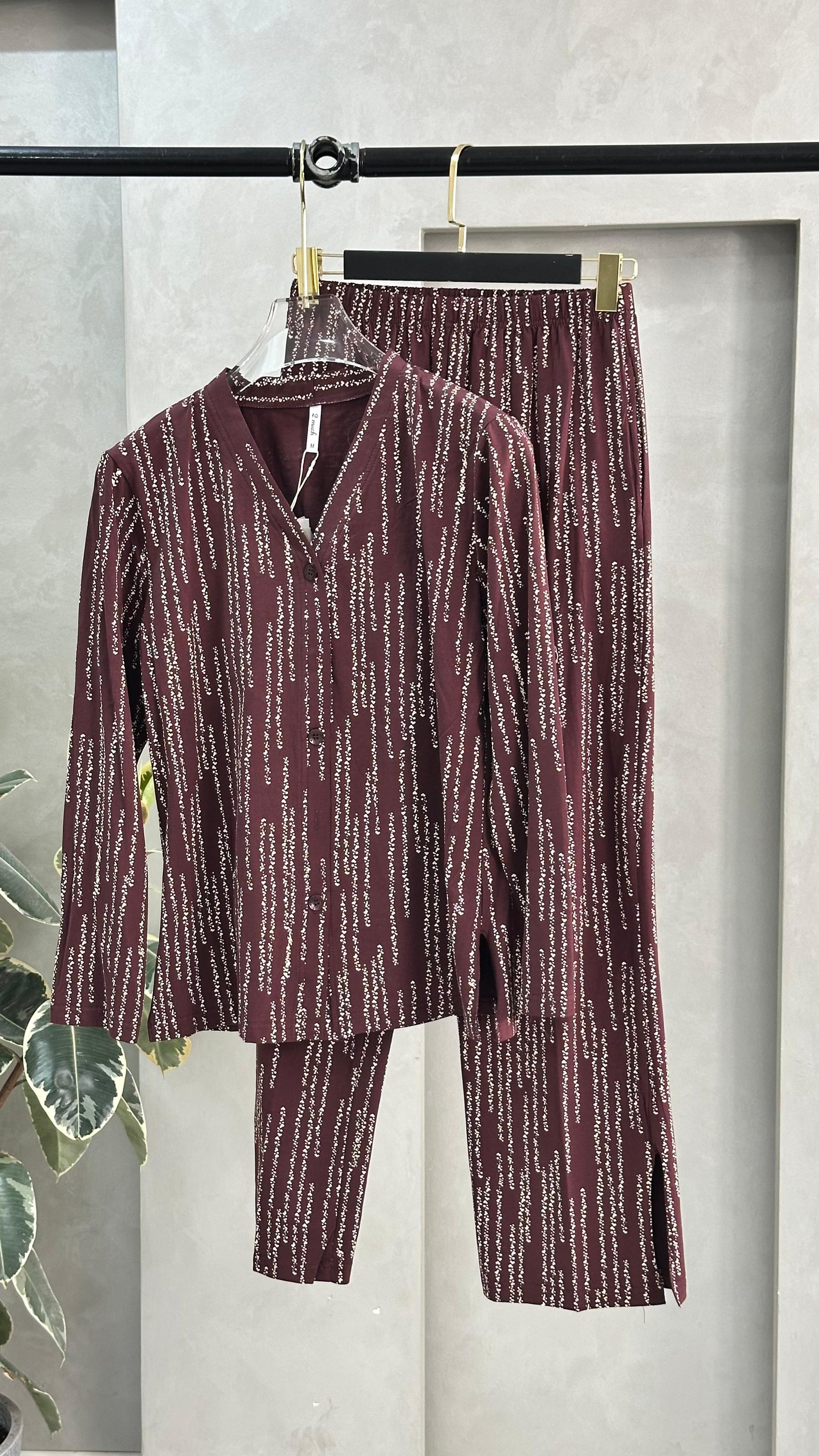 بيجامة نسائي