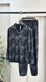 بيجامة نسائي