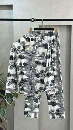 بيجامة نسائي