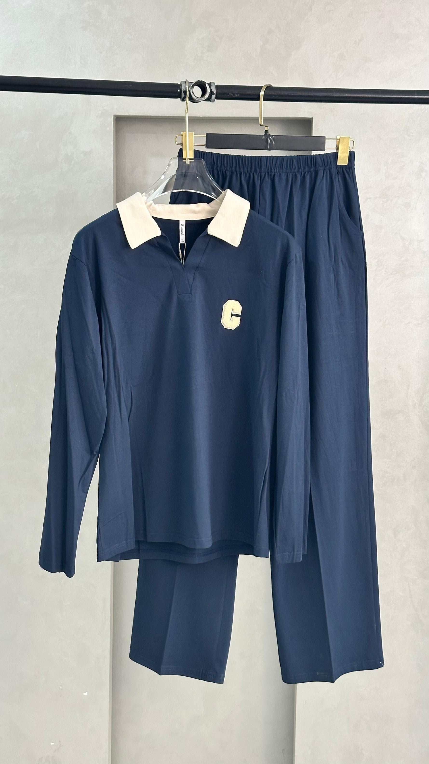 بيجامة نسائي بياقة مختلفة