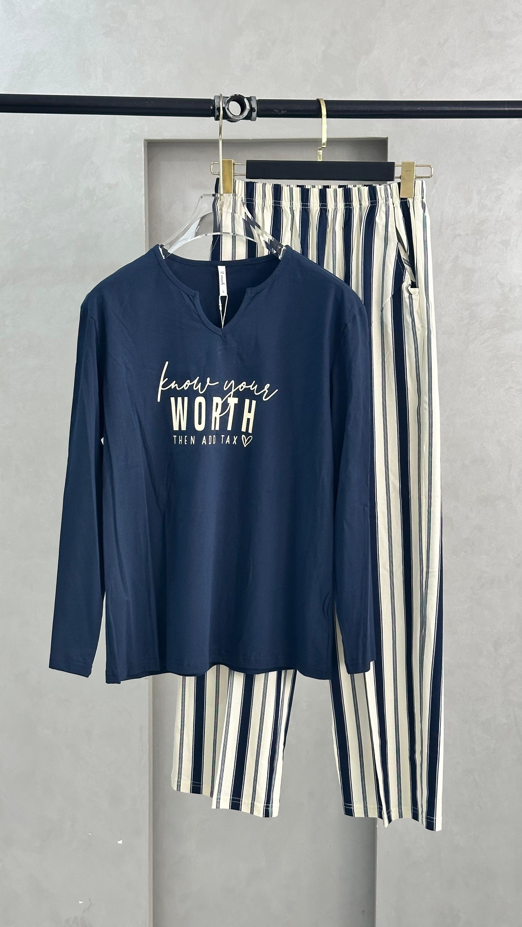 بيجامة نسائي ستايل