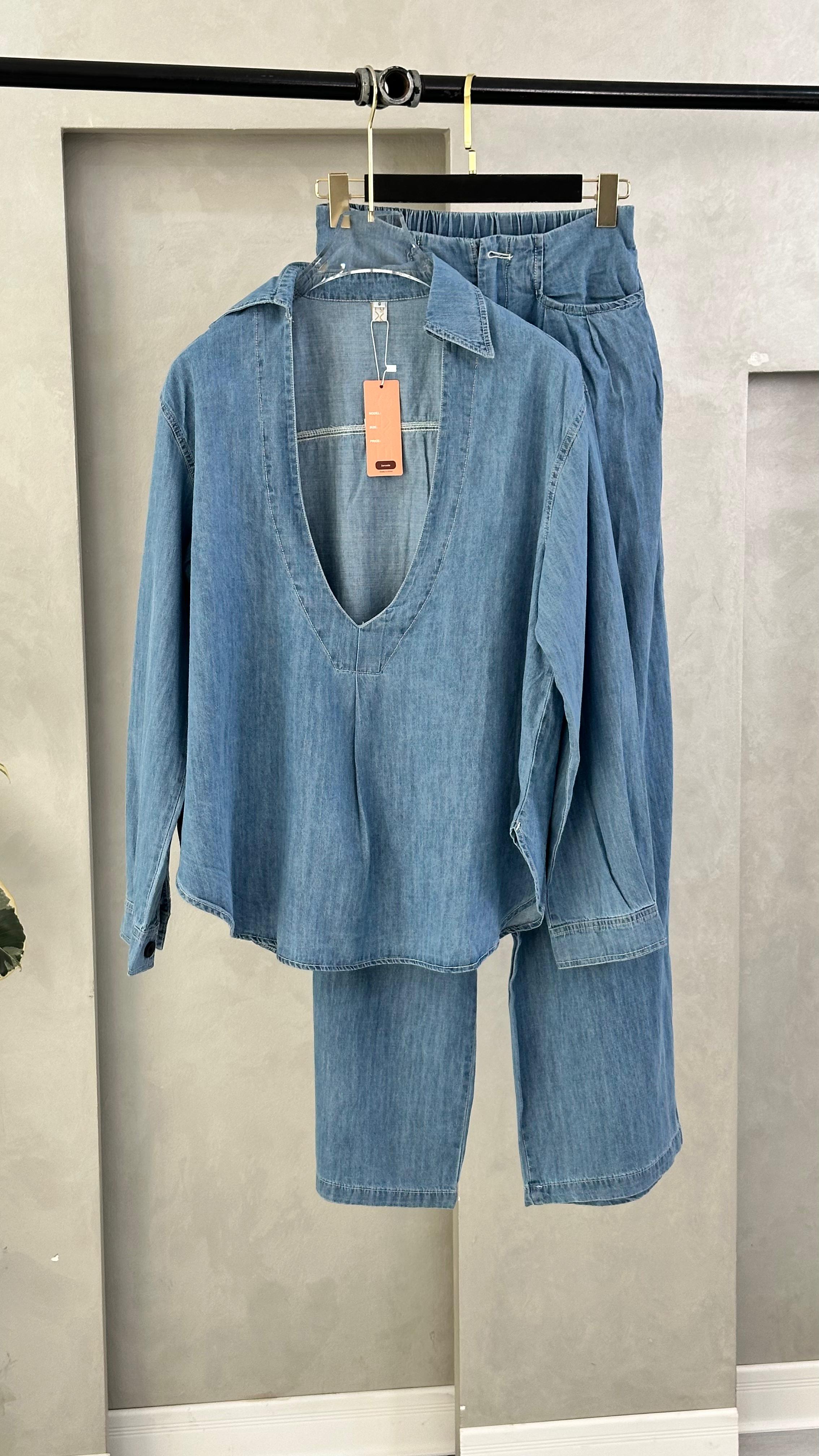 Vبدلة جينز قبة