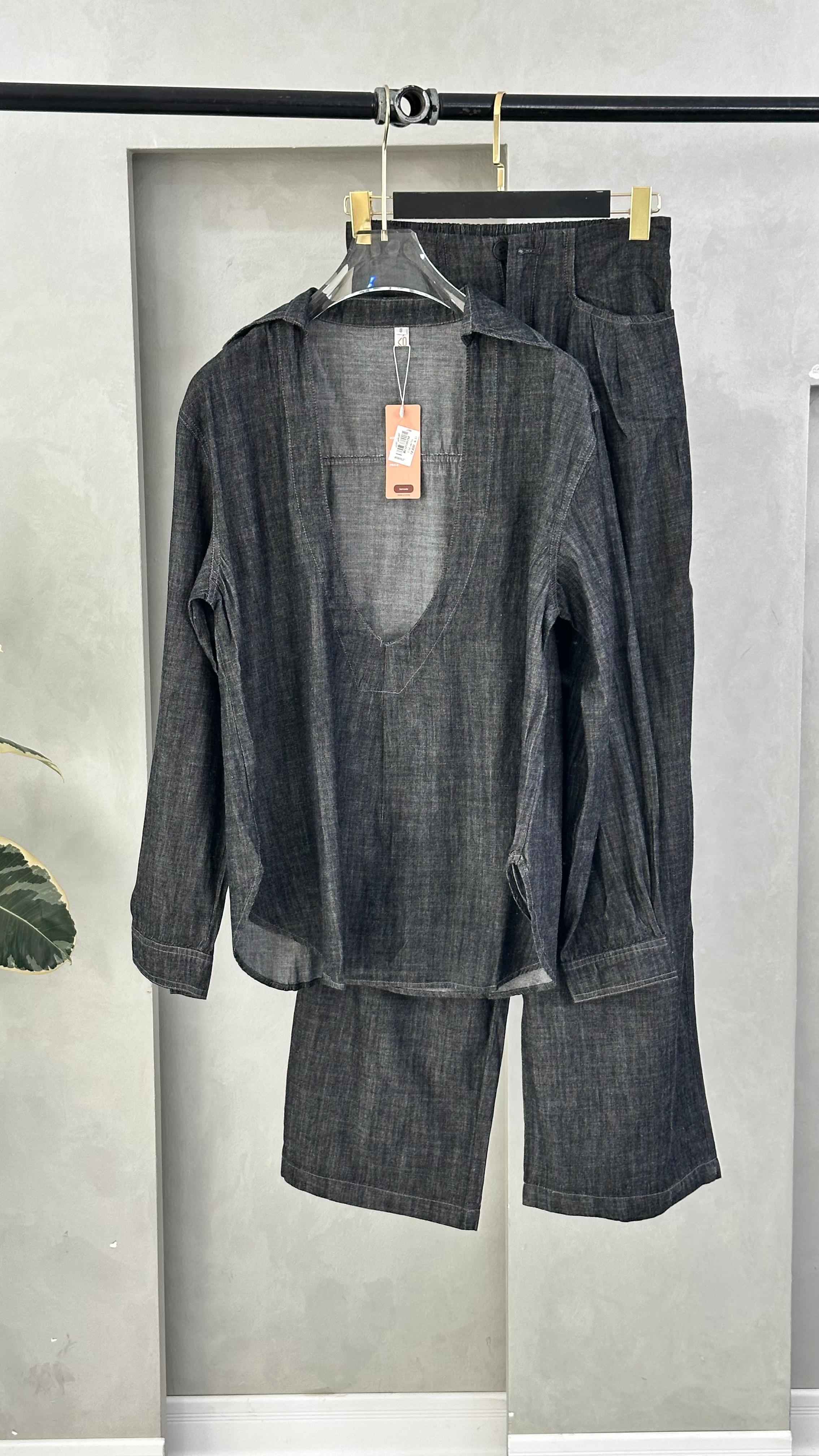 Vبدلة جينز قبة