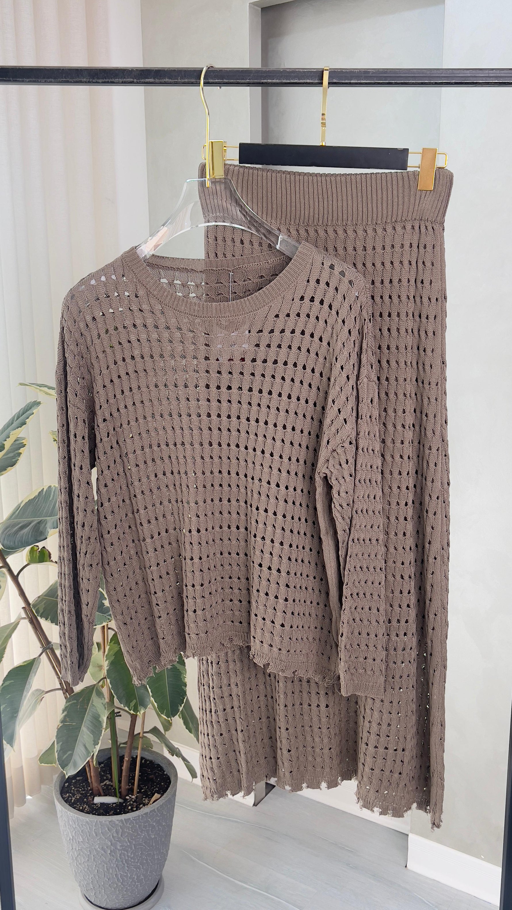 بدلة شبك نسائي