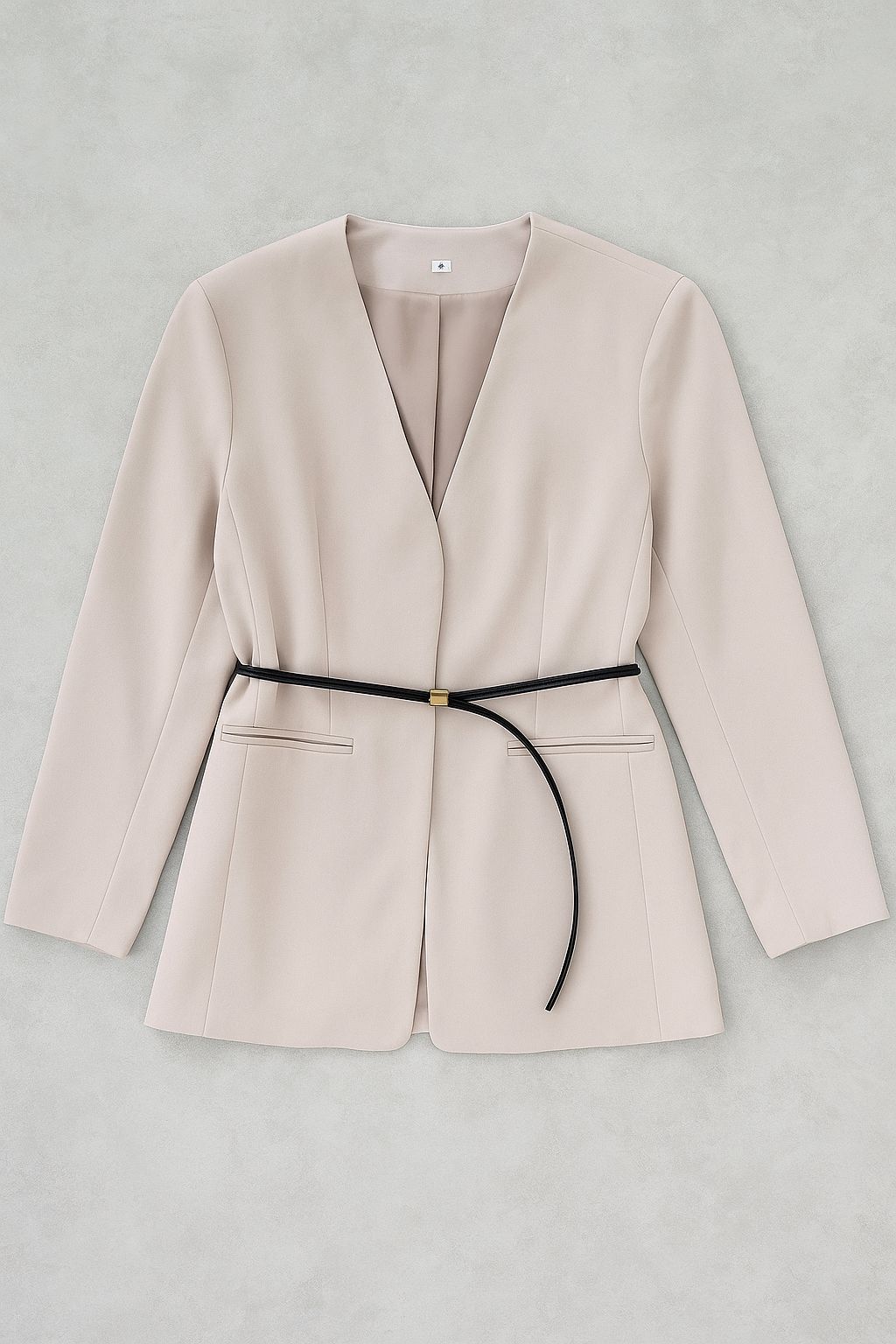 جاكيت قصير حزام