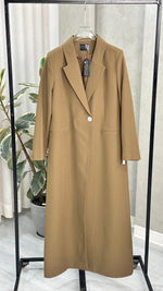 جاكيت نسائي مع زر