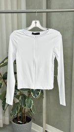 توب نسائي باكمام