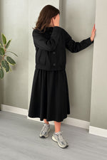 بدلة نسائي ازرار