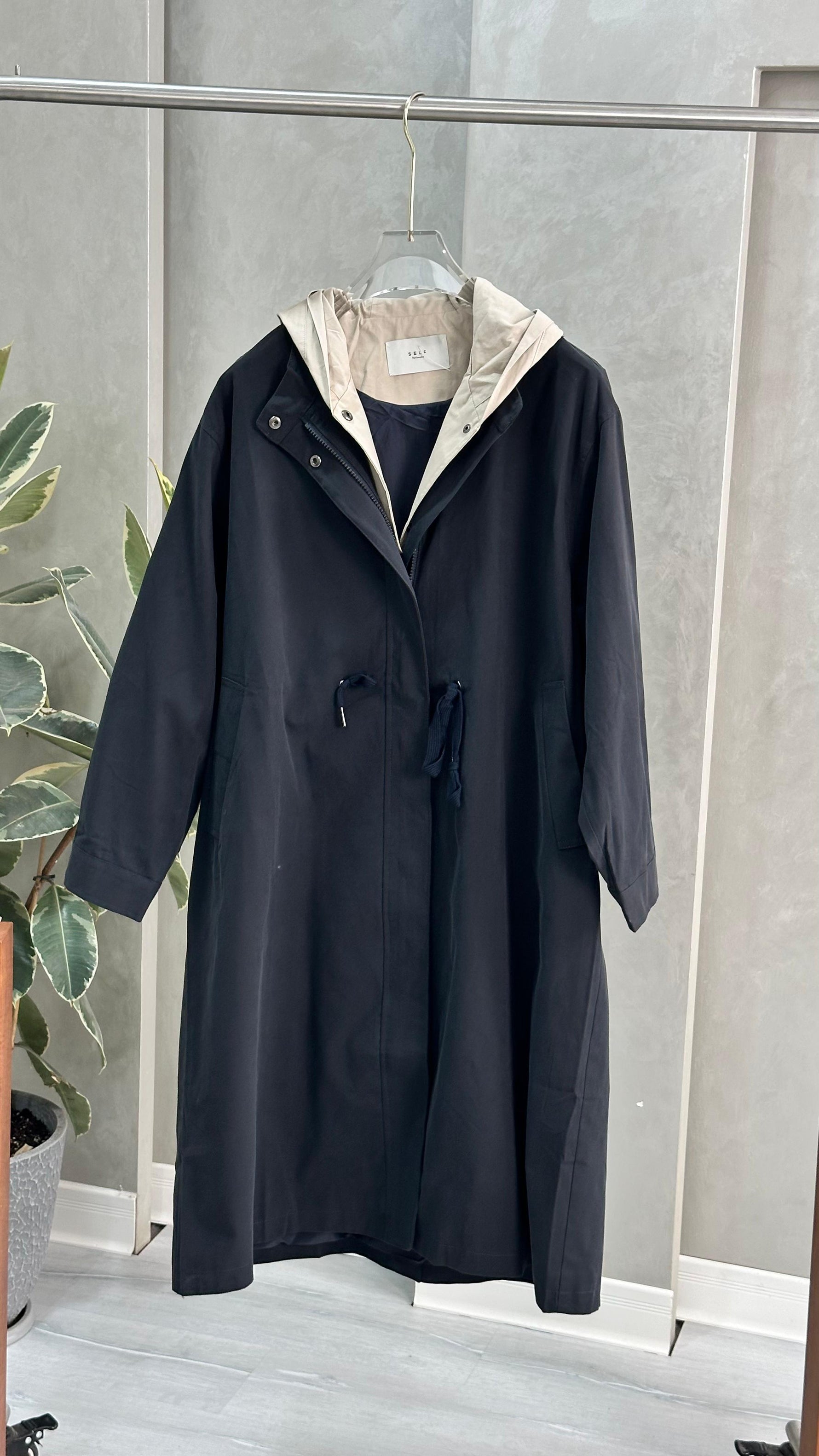 جاكيت نسائي طويل