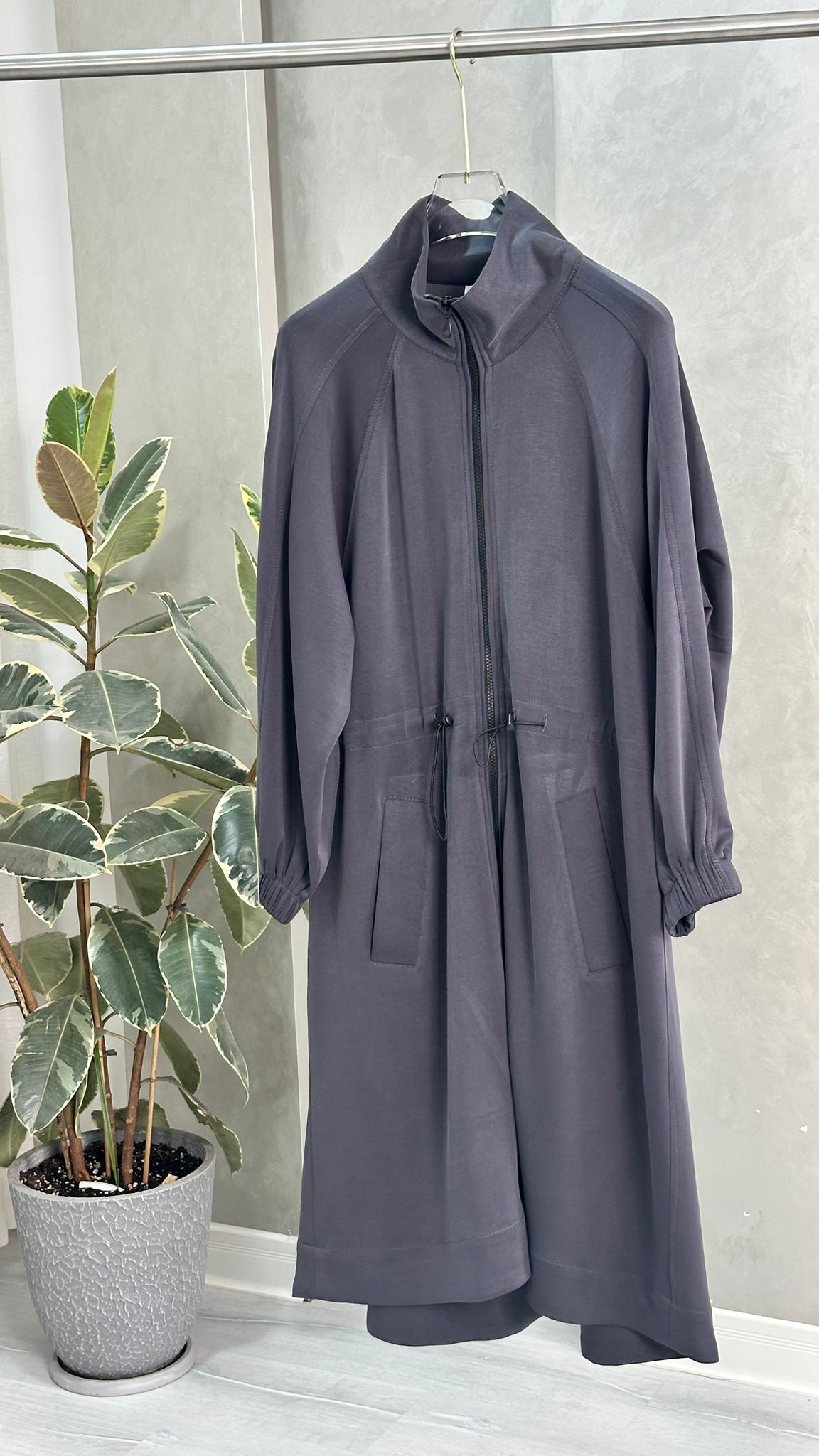 جاكيت نسائي طويل