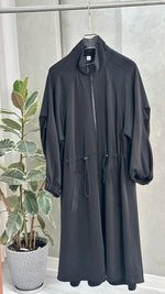 جاكيت نسائي طويل