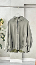 جاكيت نسائي