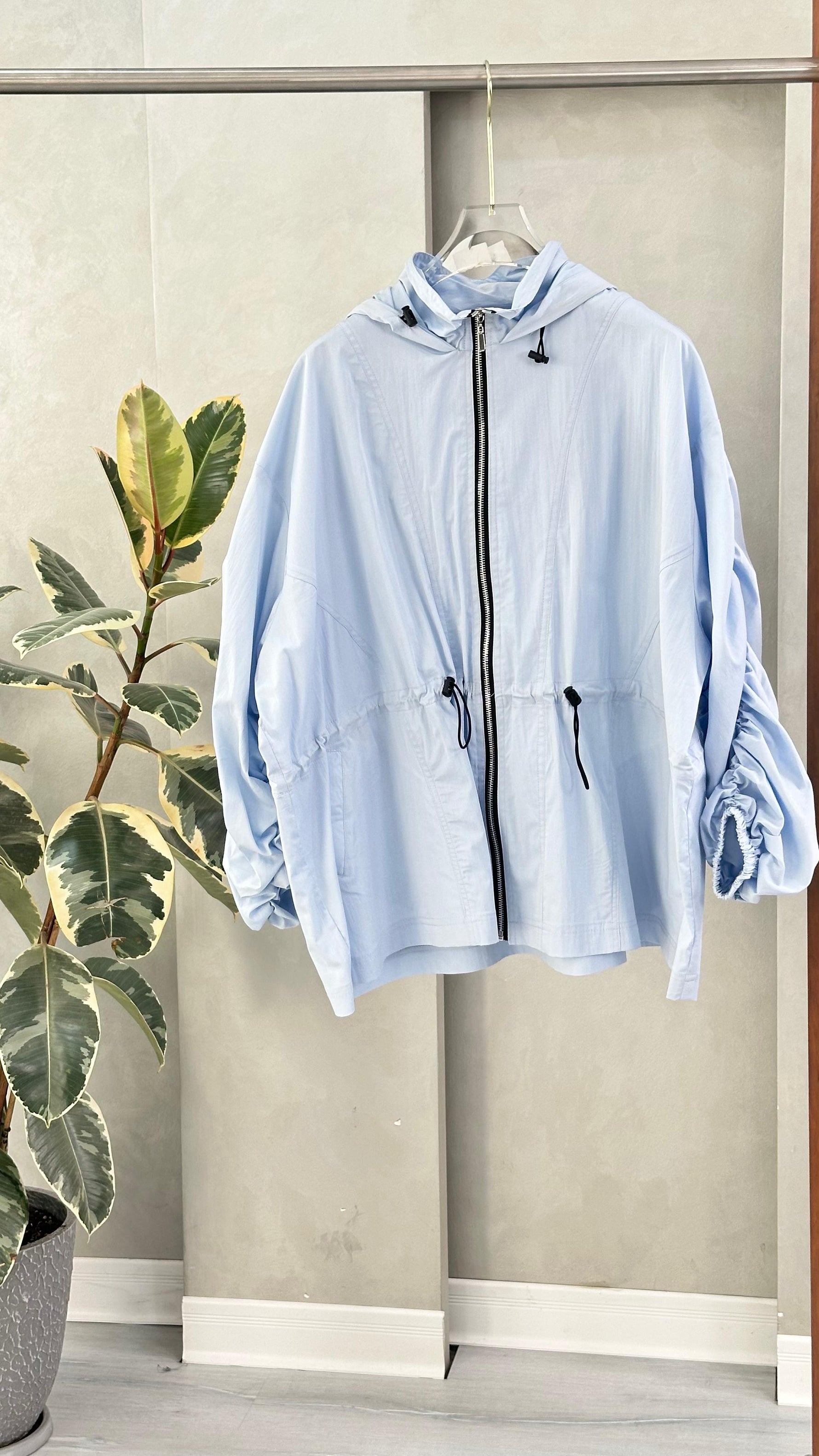 جاكيت نسائي