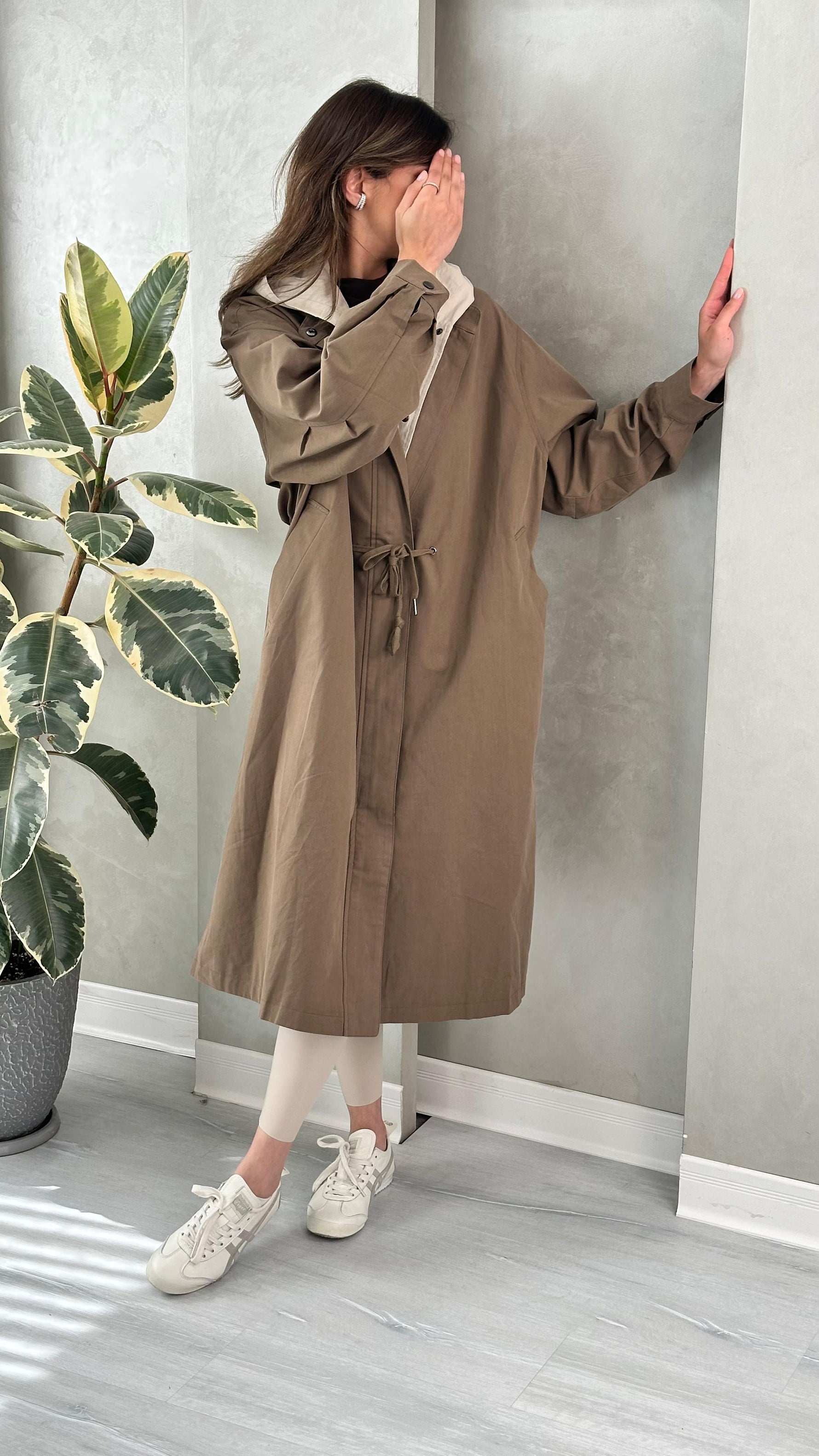 جاكيت نسائي طويل