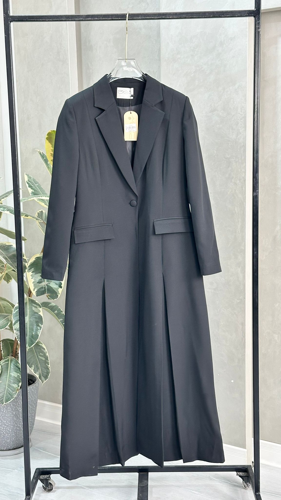 جاكيت نسائي طويل