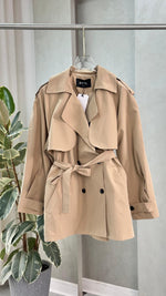 جاكيت نسائي بحزام