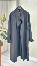 جاكيت نسائي عريض