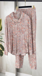 بيجامة نسائي نقش عشوائي