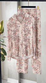 بيجامة نسائي نقش عشوائي