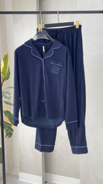 بيجامة نسائي عصري