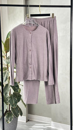 بيجامة نسائي بنطلون عريض