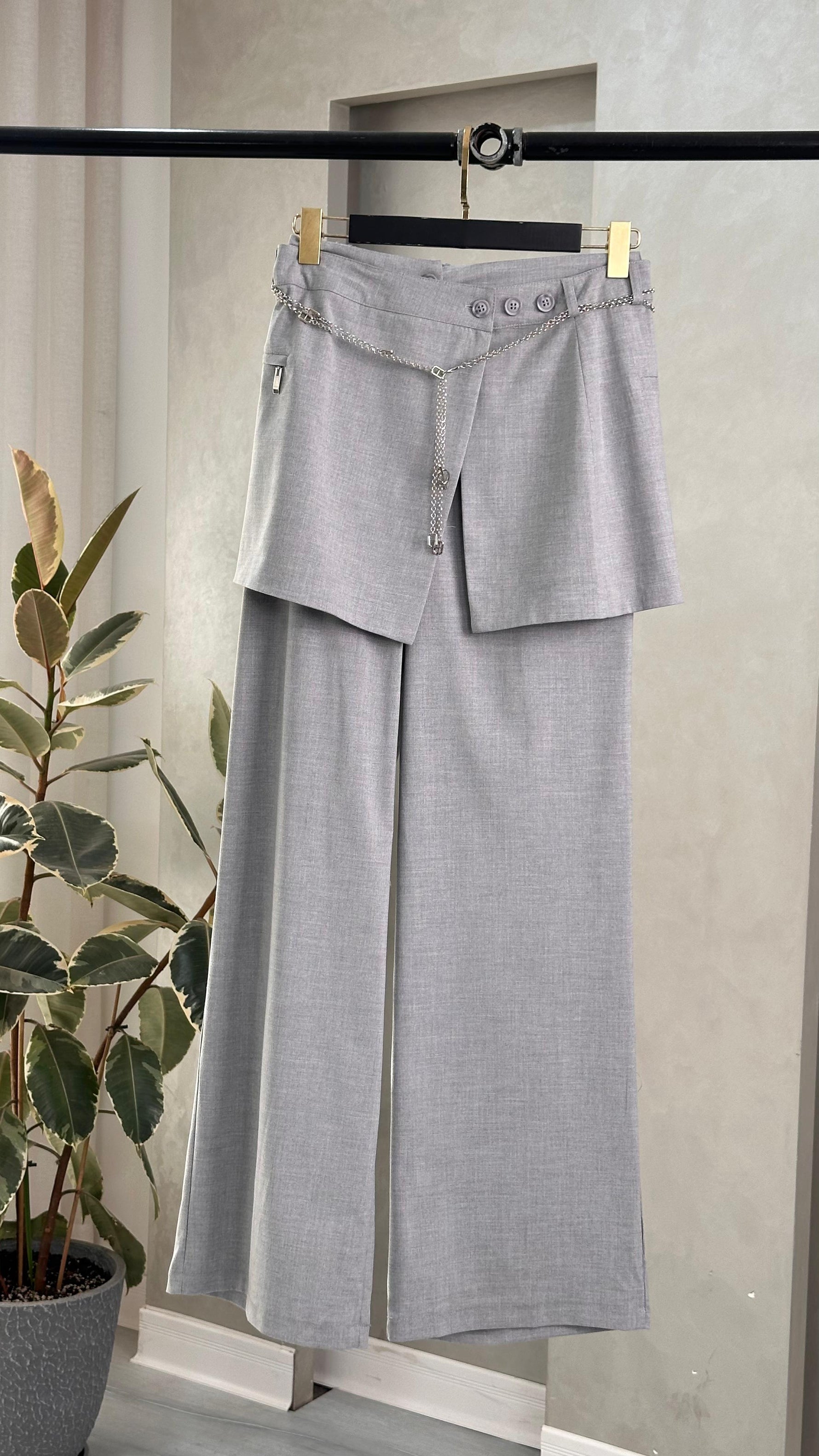 بنطلون نسائي حزام