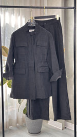 بدلة جينز بأربع جيب