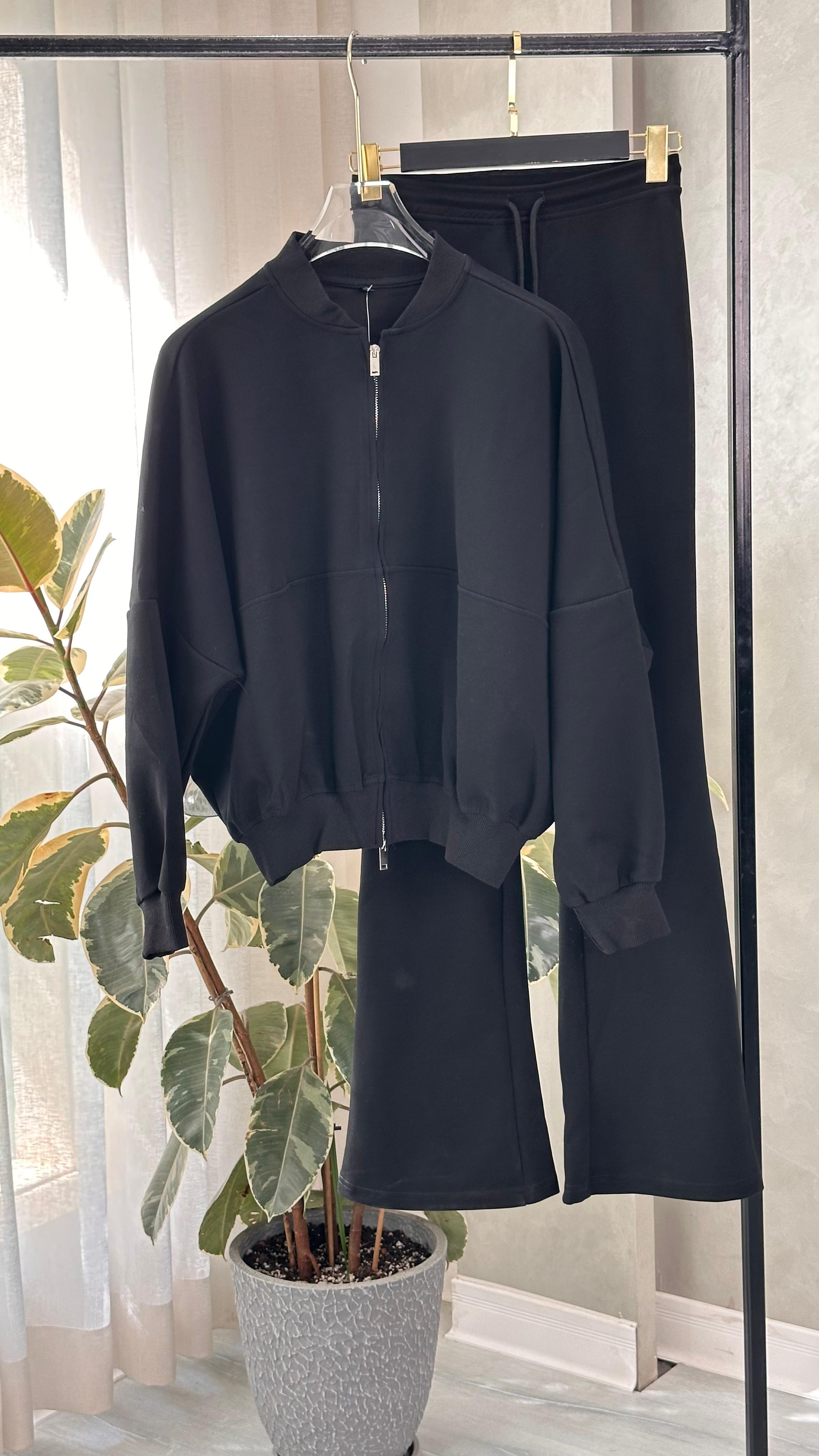 بدلة سحاب نسائي