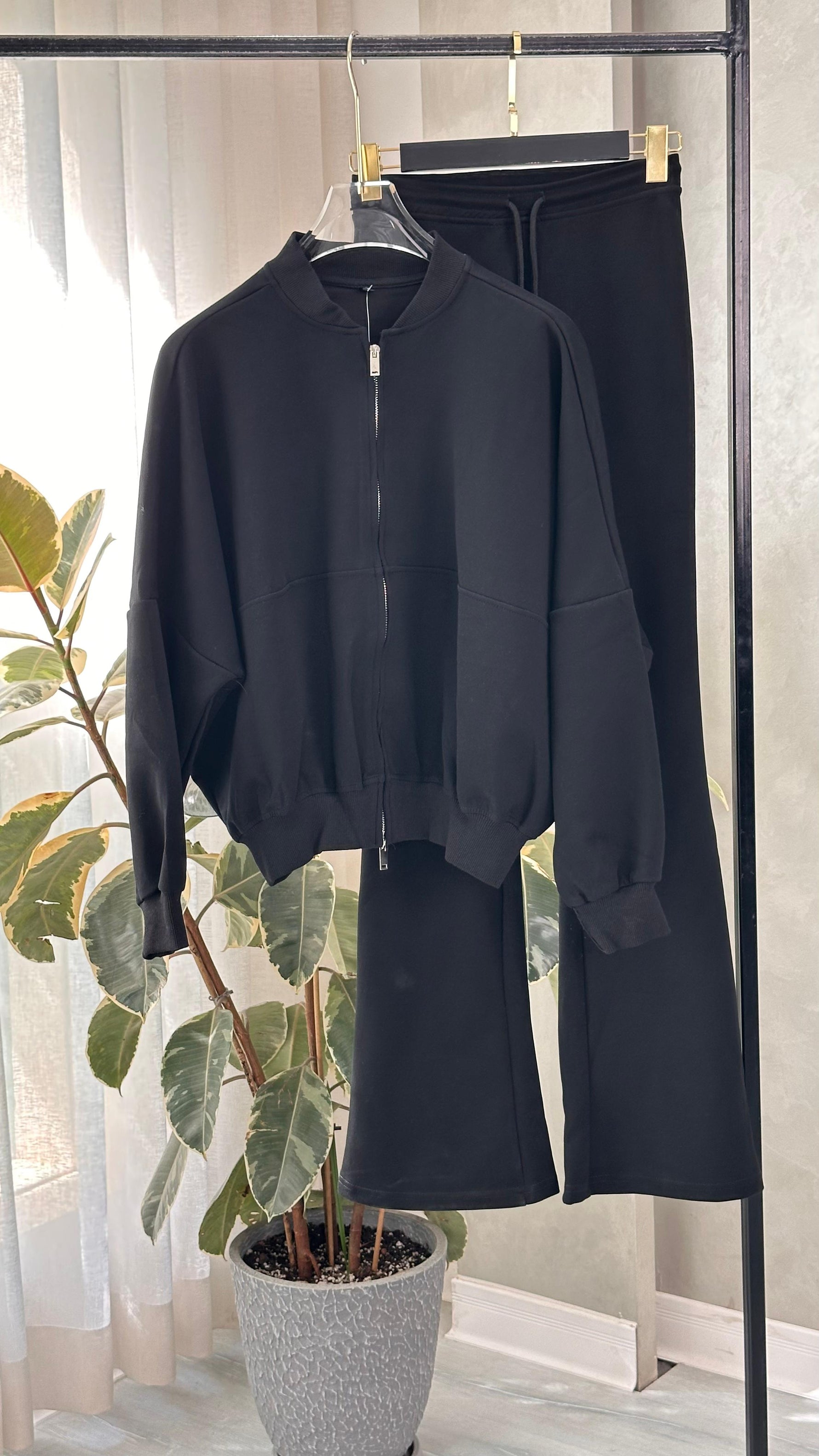 بدلة نسائية كاجوال