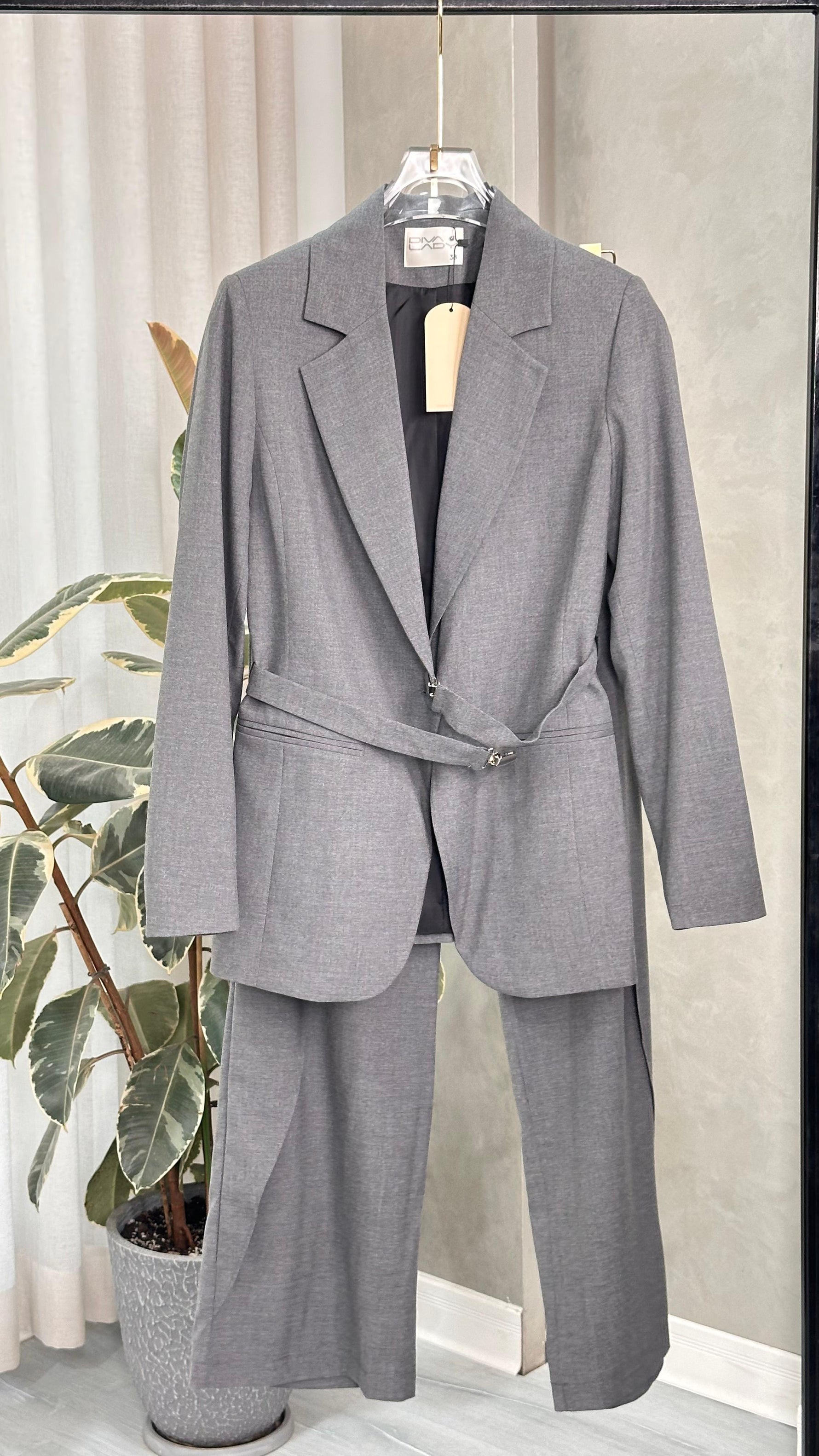 بدلة رسمي حزام