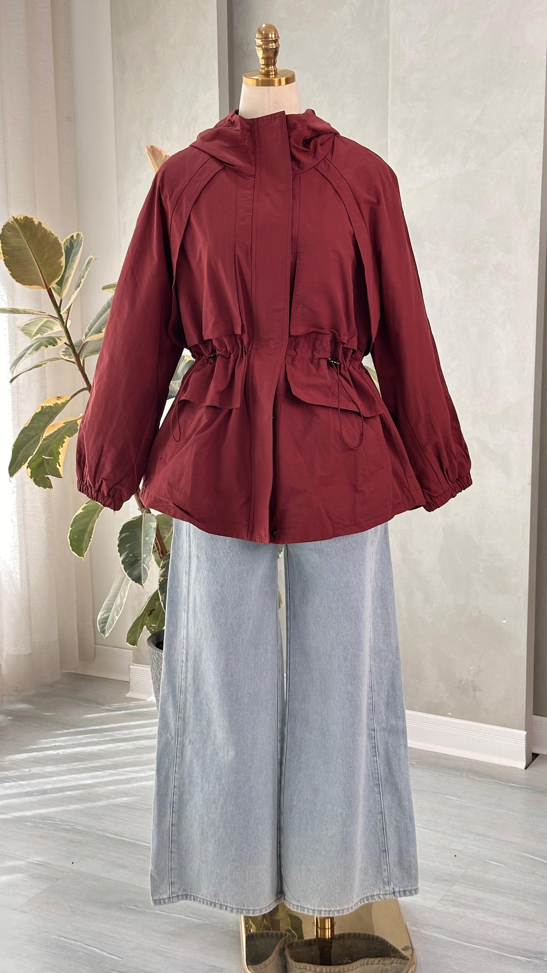 جاكيت نسائي مع ربط زم