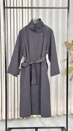 جاكيت نسائي بقصة واسعة