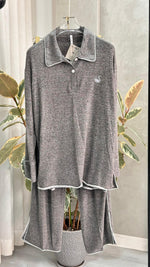 بيجامة نسائي مع ياقة