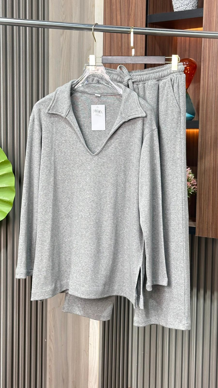 بدلة نسائي  سادة