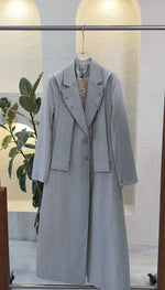 جاكيت اسكارف